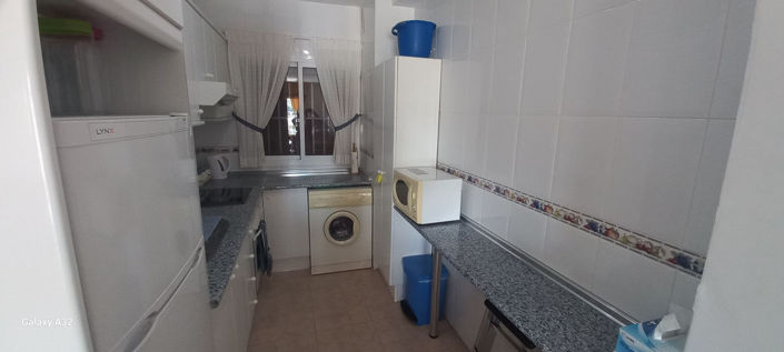 Image No.8-1 Bed Property for sale