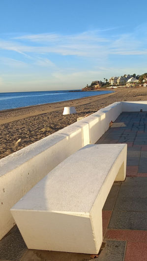 Image No.27-2 Bed Property for sale