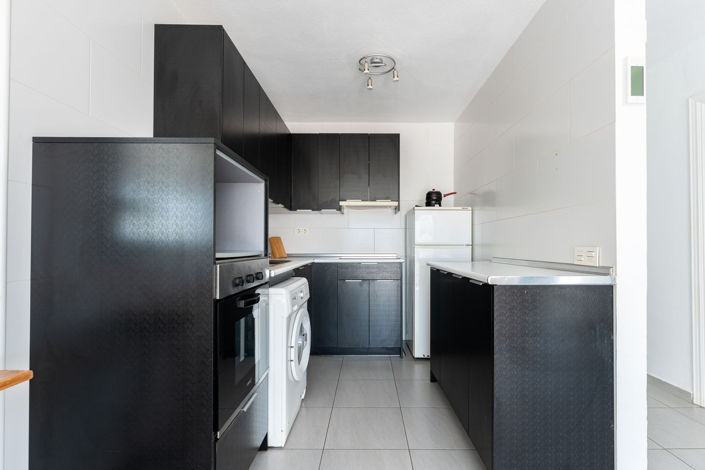 Image No.16-2 Bed Property for sale