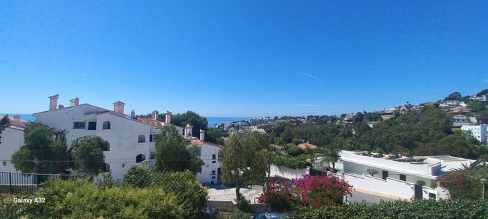 Image No.4-5 Bed Property for sale
