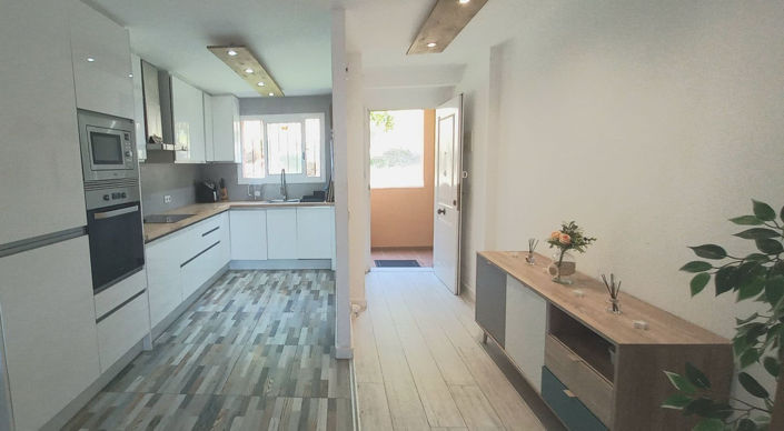 Image No.19-2 Bed Property for sale