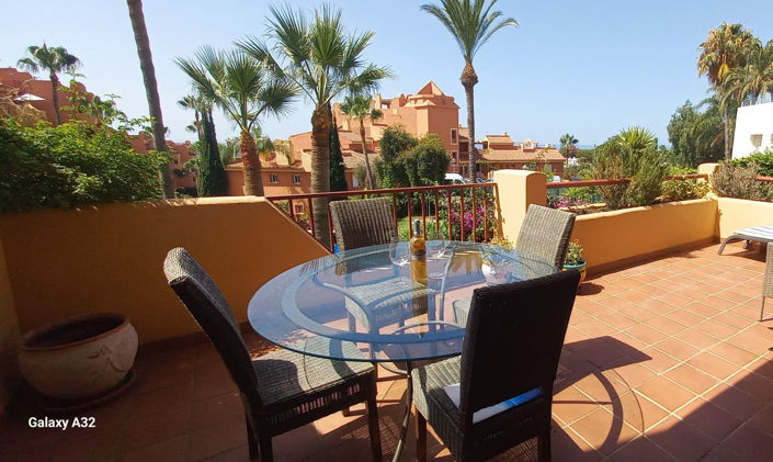 Image No.4-2 Bed Property for sale