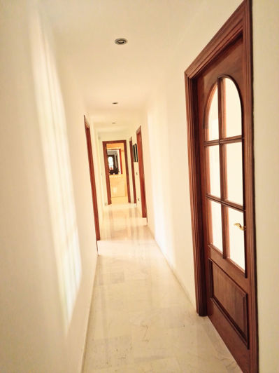 Image No.31-4 Bed Property for sale