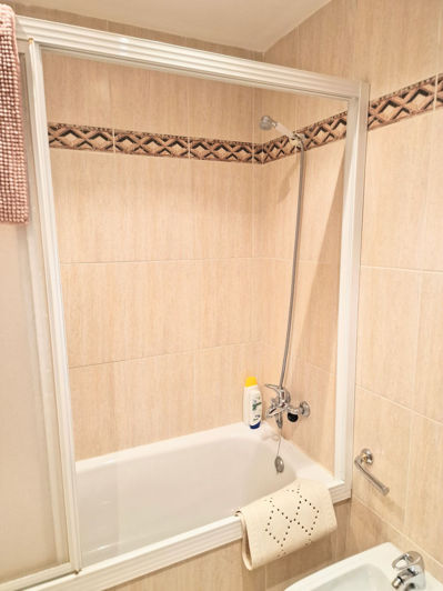 Image No.43-4 Bed Property for sale
