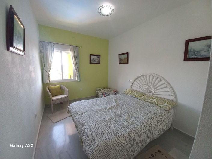 Image No.14-2 Bed Property for sale