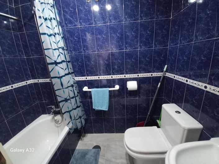 Image No.16-2 Bed Property for sale