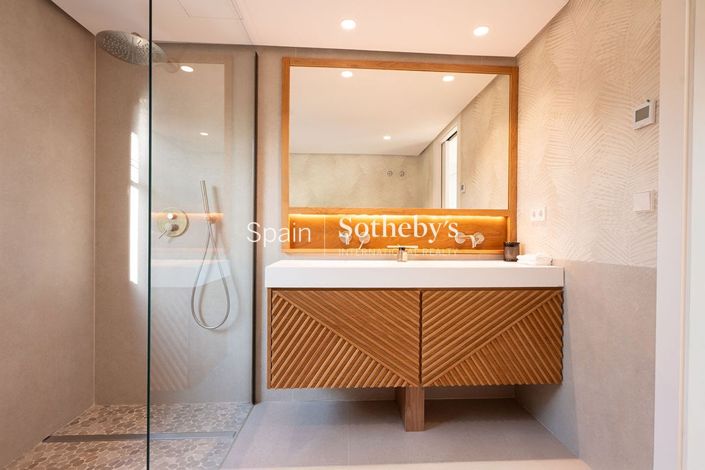 Image No.22-Villa de 6 chambres à vendre à Marbella