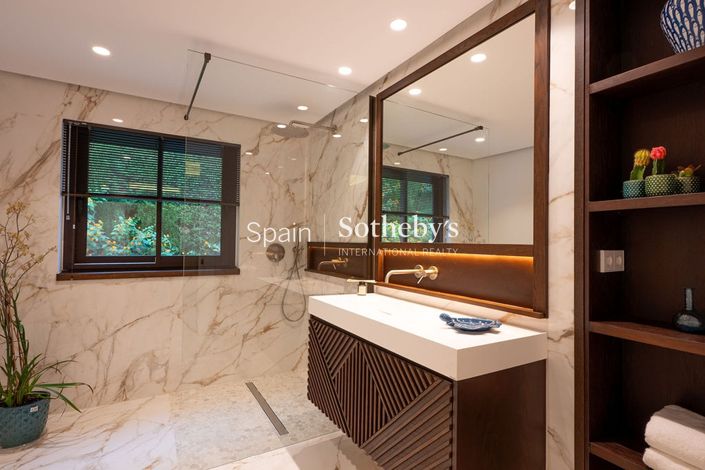 Image No.26-Villa de 6 chambres à vendre à Marbella