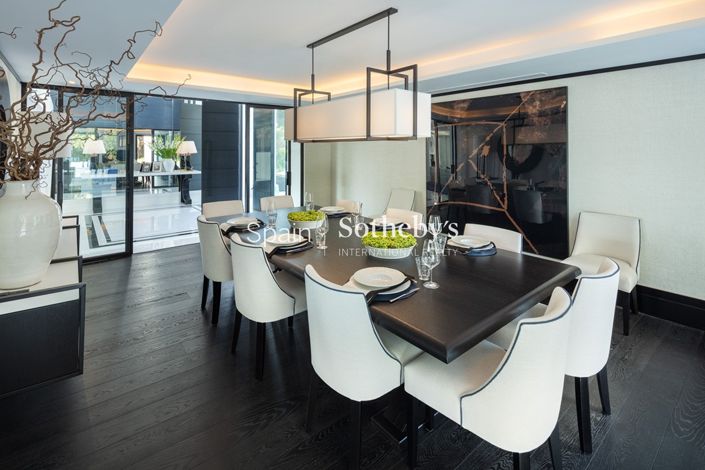 Image No.16-5 Bed Villa for sale