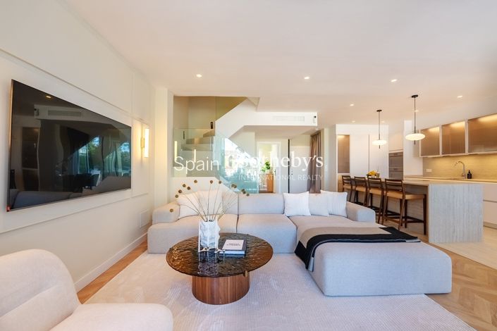 Image No.2-Maison de 5 chambres à vendre à Marbella