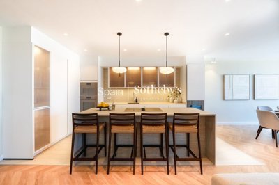 img32125995e8949f-843d-4bff-9511-6325b3526aba