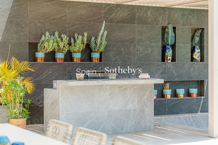 Image No.14-4 Bed Villa for sale