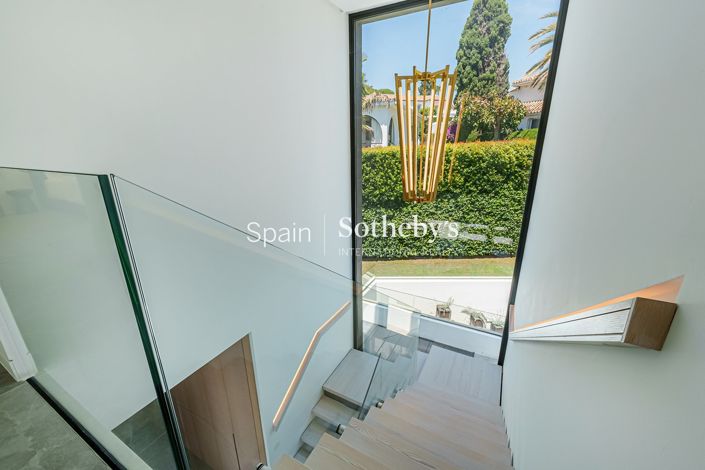 Image No.21-4 Bed Villa for sale