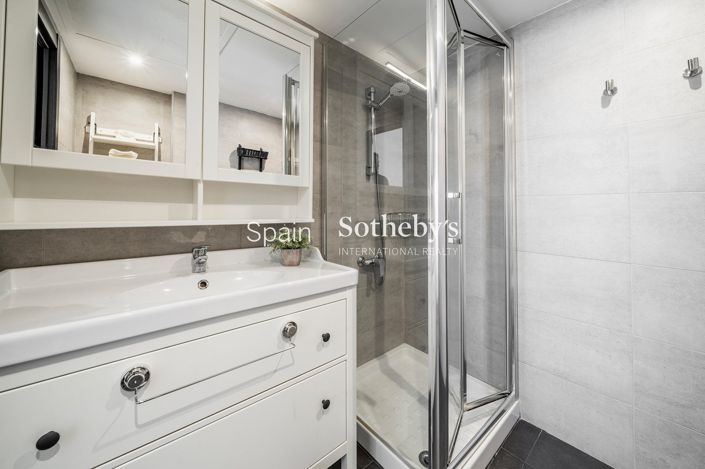 Image No.20-3 Bed Penthouse for sale