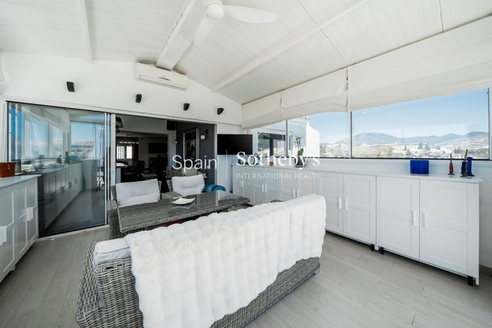 Image No.5-3 Bed Penthouse for sale