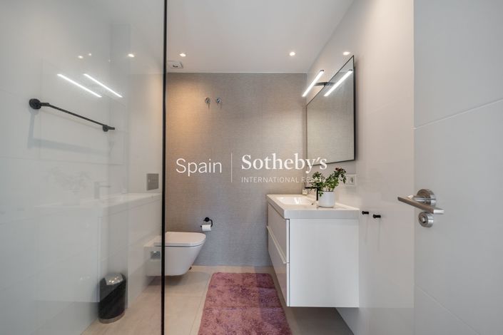 Image No.27-Maison de 4 chambres à vendre à Marbella