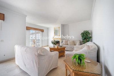 img3210878bb75f38-4597-4f24-a846-364a49a99d48