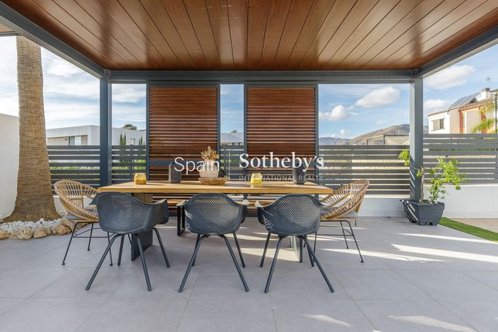 Image No.5-Maison de 4 chambres à vendre à Málaga City