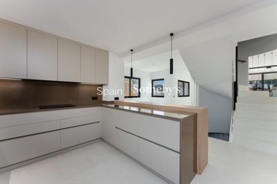 img318071a5e664c0-b3cb-44b2-9de4-5aed7d9e95bd