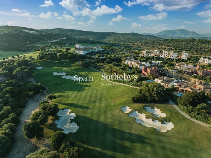 Image No.2-4 Bed Villa for sale