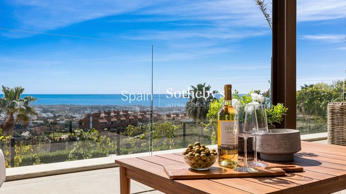 Image No.26-4 Bed House for sale