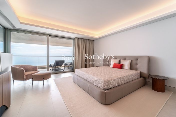 Image No.17-Appartement de 4 chambres à vendre à Málaga City