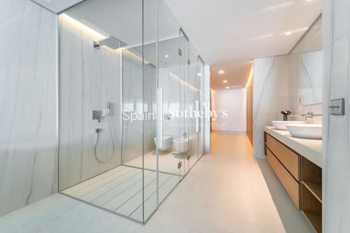 Image No.19-Appartement de 4 chambres à vendre à Málaga City