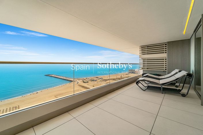 Image No.2-Appartement de 4 chambres à vendre à Málaga City