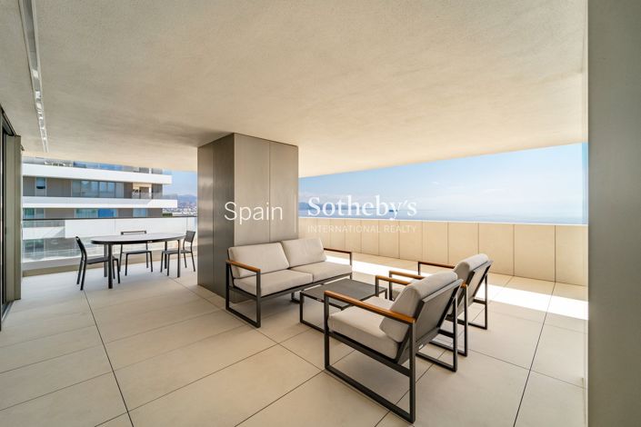 Image No.22-Appartement de 4 chambres à vendre à Málaga City