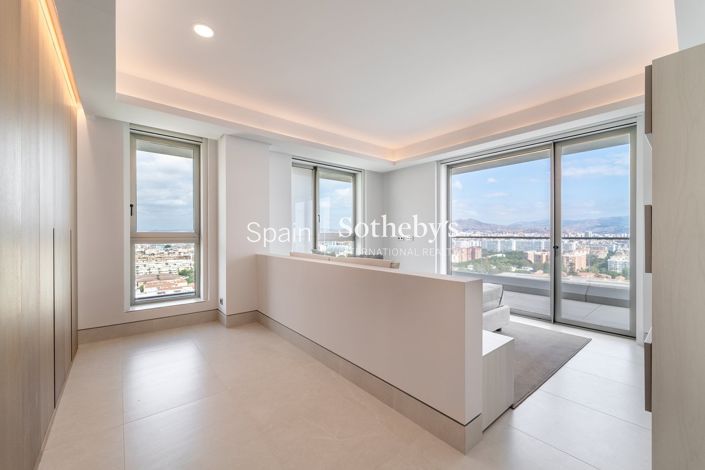 Image No.29-Appartement de 4 chambres à vendre à Málaga City