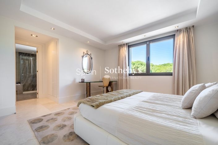 Image No.23-7 Bed Villa for sale