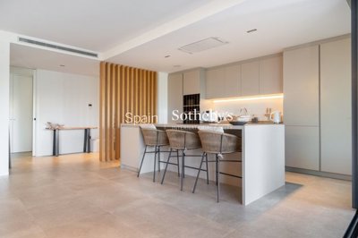 img320650bcc1eb08-13ee-4943-8c3f-5fbd92aa272a