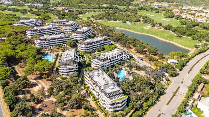 Image No.28-2 Bed Flat for sale