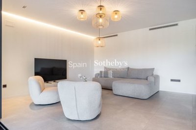 img3206509af6b698-1f43-4139-a038-32712aac932d