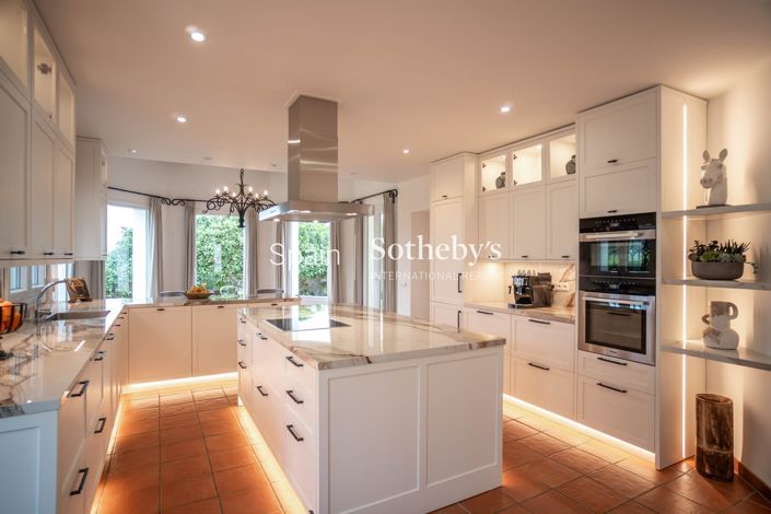 Image No.16-3 Bed Villa for sale