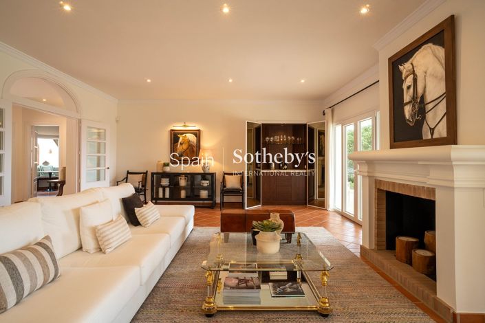 Image No.7-3 Bed Villa for sale