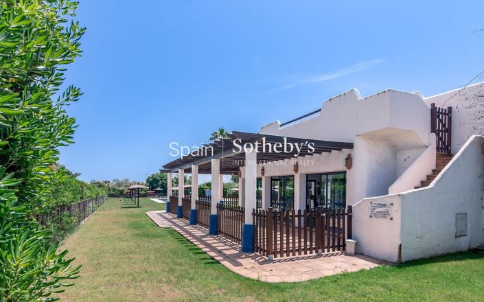 Image No.12-3 Bed Flat for sale