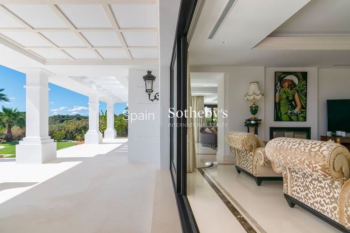 Image No.8-5 Bed Villa for sale