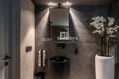 img3255748dae0d04-8055-4d55-b3ab-48c9358d51dd