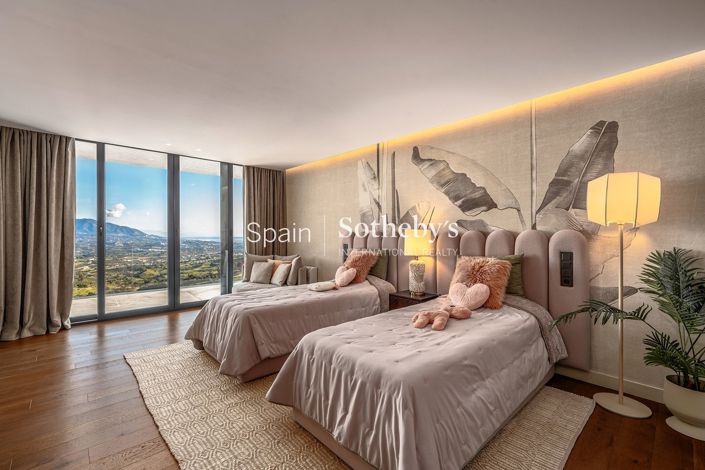 Image No.16-6 Bed Villa for sale