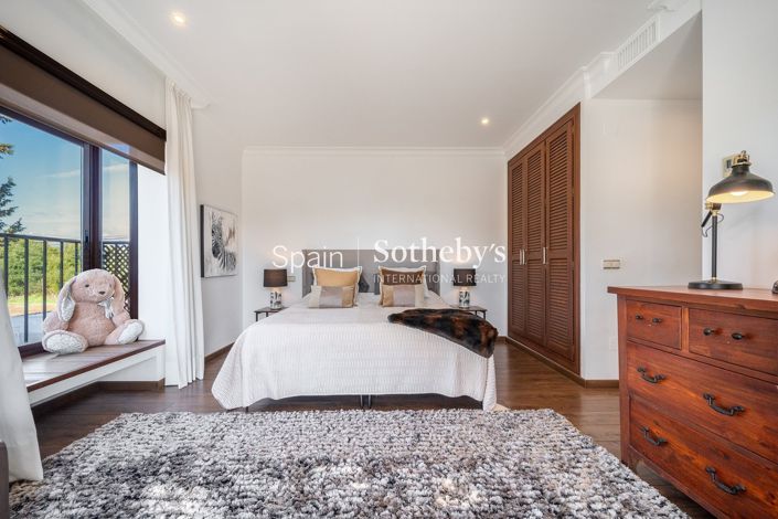 Image No.16-4 Bed Villa for sale