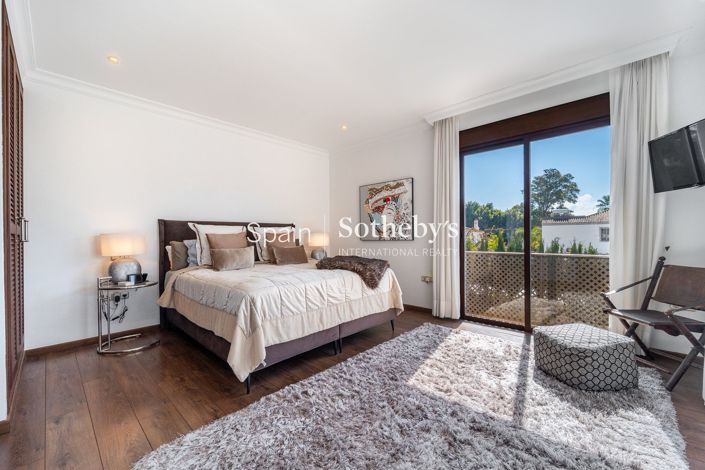 Image No.20-4 Bed Villa for sale