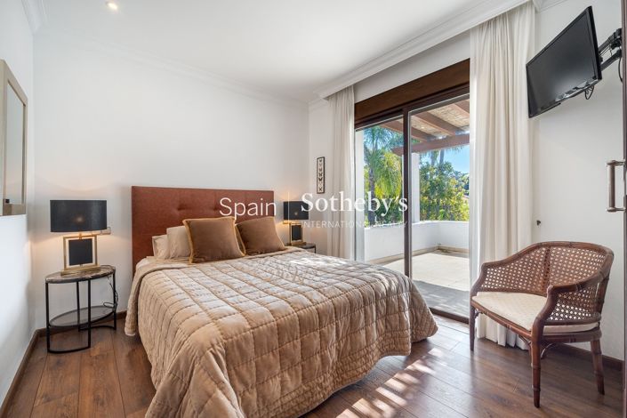 Image No.28-4 Bed Villa for sale