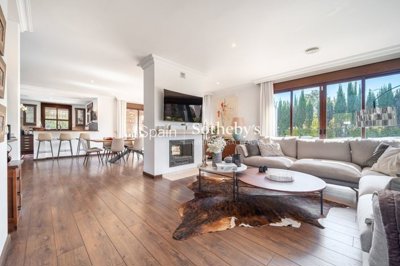 img325648630ff89a-d345-4485-b1bf-64ed1ef58c0e