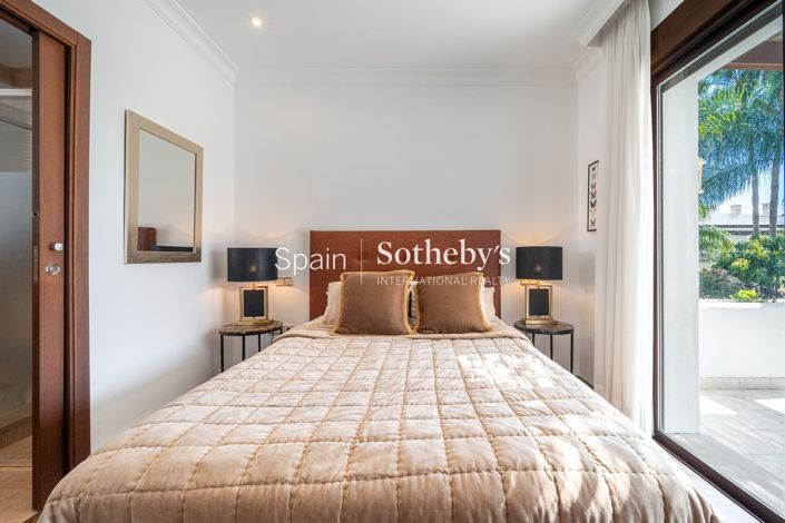 Image No.30-4 Bed Villa for sale