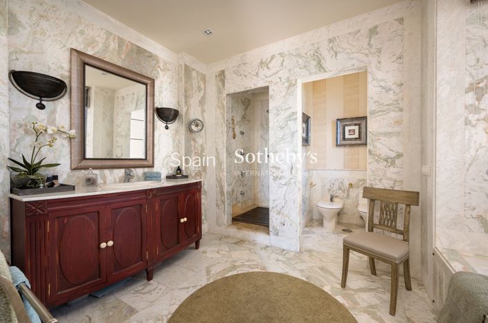 Image No.24-Villa de 8 chambres à vendre à Marbella