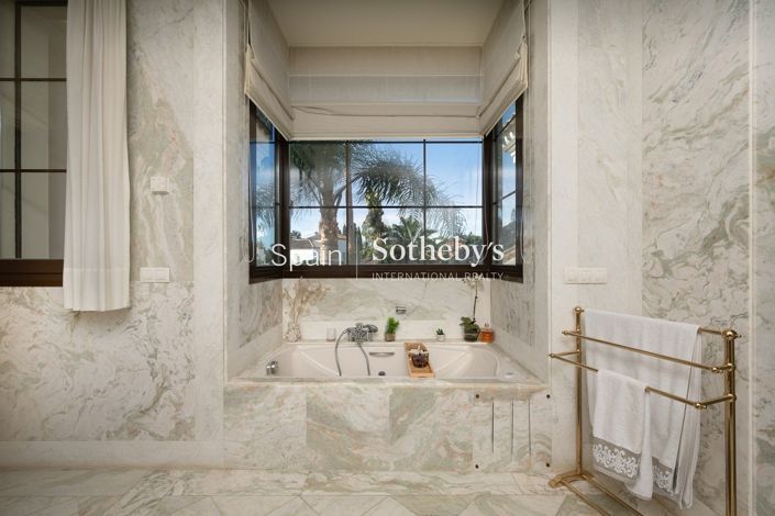 Image No.25-Villa de 8 chambres à vendre à Marbella