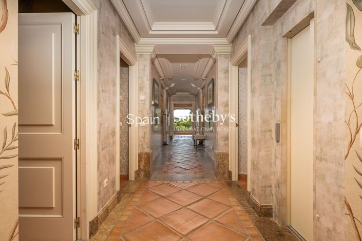 Image No.30-Villa de 8 chambres à vendre à Marbella