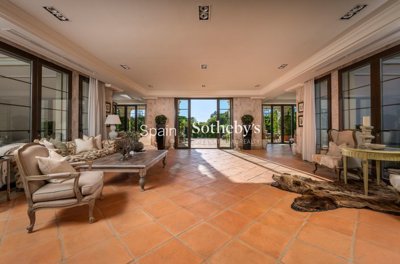 img3138359ba0edc1-a3b9-4065-a776-c466c4963890