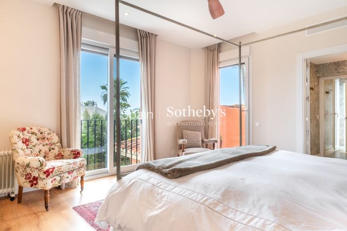 Image No.14-5 Bed Villa for sale